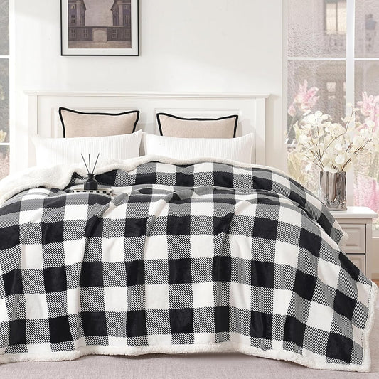 PU MEI Sherpa Fleece Throw Blanket 60" x 80" Reversible Plush Fluffy Large Big Blanket Lattice Flannel Blankets for All Season Use, Black and White