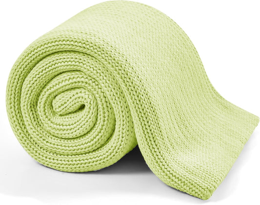 L'AGRATY Knitted Weighted Blanket - 60"x80" 15lbs Cooling Chunky Knit Heavy Blanket for Adults Braided Crochet Throw Thick Cable Yarn Knit Decorative No Beads Evenly Weighted Machine Washable