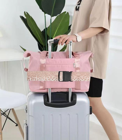 Luggage Straps for Suitcases Travel Belt Accessories, Cute Suitcase Strap, Adjustable Luggage Belt Strap, Heavy Duty with Quick-Release Buckle Luggage Strap Glitter Leopard