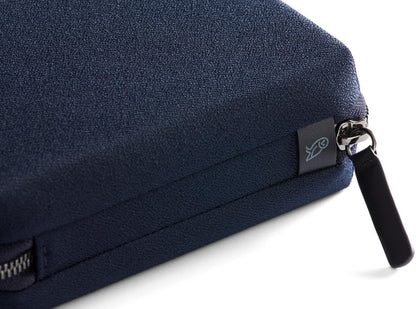 Bellroy Tech Kit Compact (charger, cables, mouse, powerbank, USB keys, dongles) - Navy