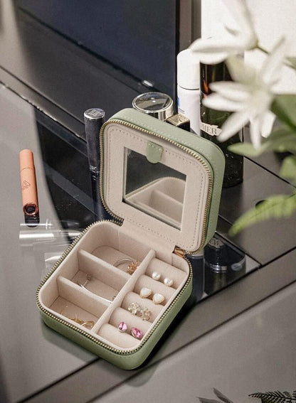 S.Leaf Travel Jewelry Organizer Travel Jewelry Boxes for Women Small Jewelry Travel Case Box Portable Travel Jewelry Case Travel Case Mini Jewelry (03_Lychee_Heart)