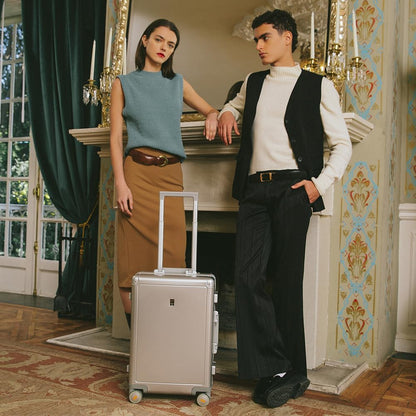 LEVEL8 Gibraltar Carry on Luggage, 20 Inch Aluminum Zipperless Luggages Airline Approved, Hardside Suitcase with TSA Lock and Spinner Wheels, Silver