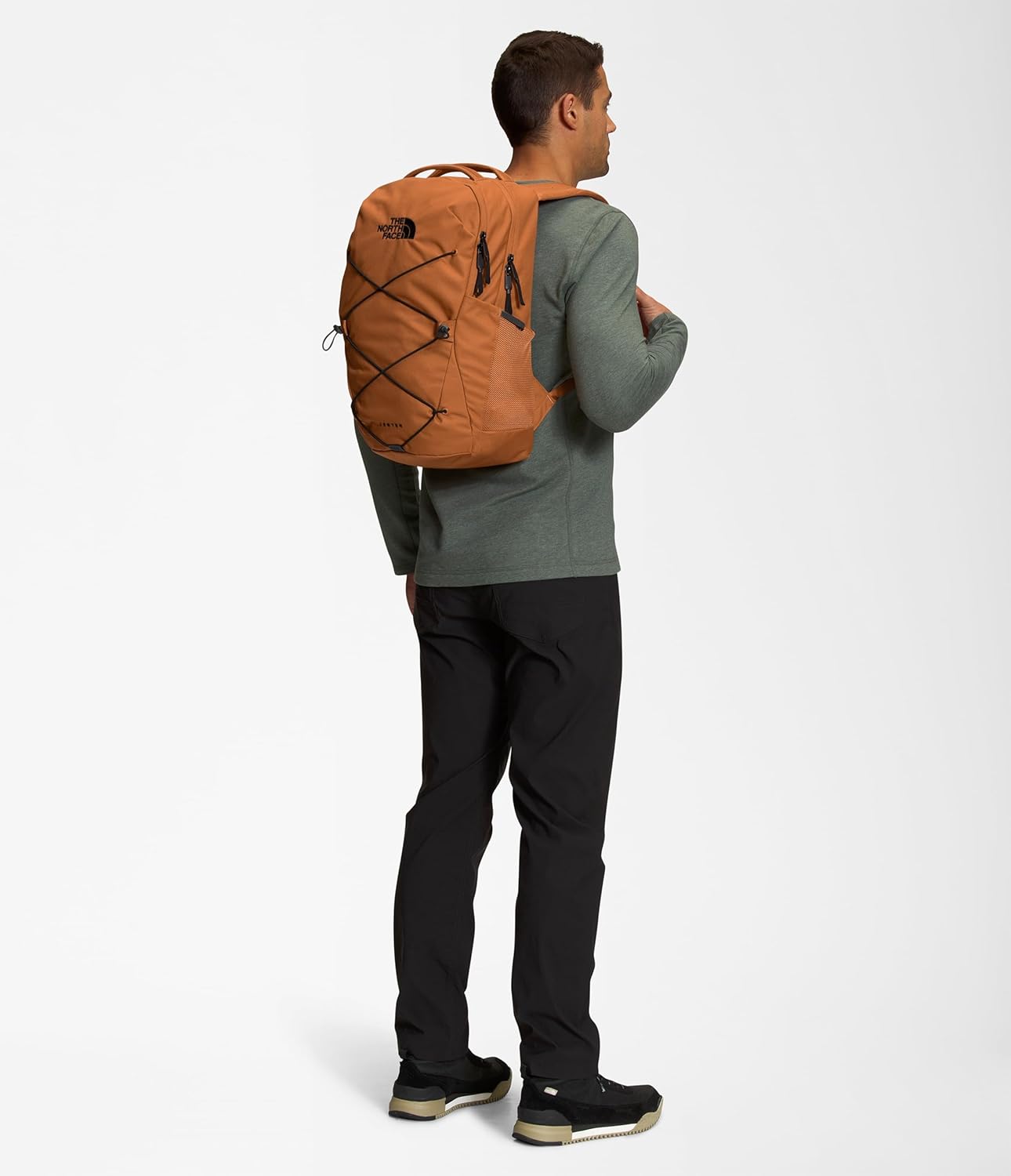 THE NORTH FACE Jester Everyday Laptop Backpack | Commuter Daypack with Water Repellent Finish, 16" Laptop Sleeve, Huge Main Compartment, Leather Brown/TNF Black-NPF, One Size