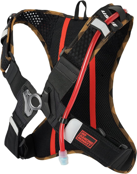 USWE Outlander XC Hydration Pack, Running, Hiking Hydration Backpack with Water Bladder (1.5L/50oz), Hydropack for Men & Women, Backpack Gear & Equipment for Cycling, MTB