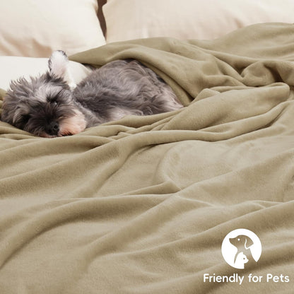PHF Ultra Soft Fleece Blanket Twin Size, No Shed No Pilling Luxury Plush Cozy 300GSM Lightweight Blanket for Bed, Couch, Chair, Sofa Suitable for All Season, 66" x 90", Khaki