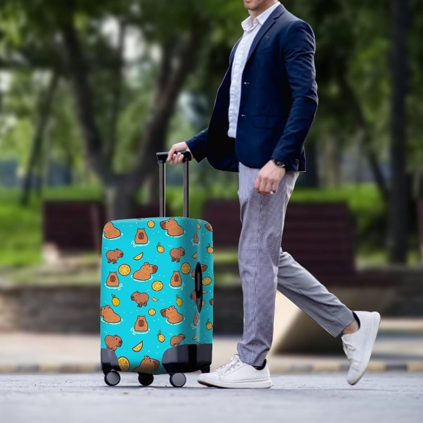 Capybara Suitcase Cover Elastic Luggage Covers for Suitcase Fit 30-32 Inch, Zip Closure Baggage Case Anti-Scratch Luggage Covers Protector Cute Cartoon Animal Baggage Cover