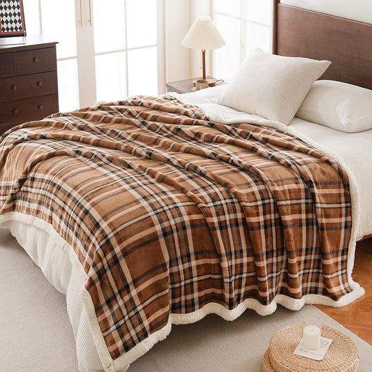 PU MEI Sherpa Fleece Throw Blanket 80" x 90" Reversible Plush Fluffy Large Big Blanket Lattice Flannel Blankets for All Season Use, Mocha Brown