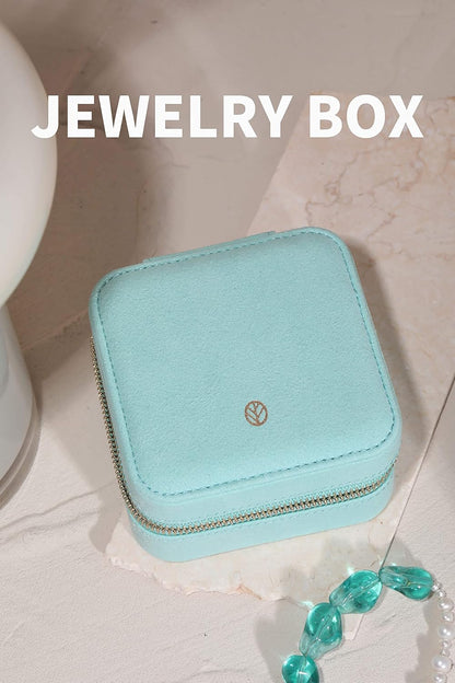 S.Leaf Travel Jewelry Box - Portable Case for Women - Suede Touch Mint Green