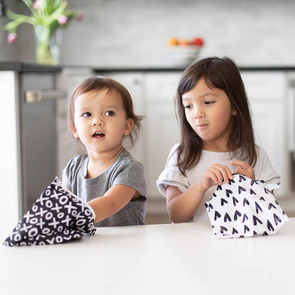 Bumkins Reusable Sandwich and Snack Bags, for Kids School Lunch and for Adults Portion, Washable Fabric, Waterproof Cloth Zip Bag, Travel Pouch, Food-Safe Storage, Large 2-pk Hearts and XOXO