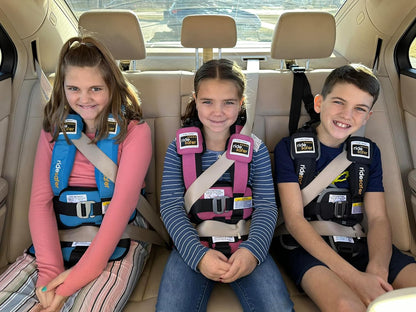 Small Pink, Lightweight, Compact, Portable Car Seat - Perfect for Travel and Everyday Child Safety