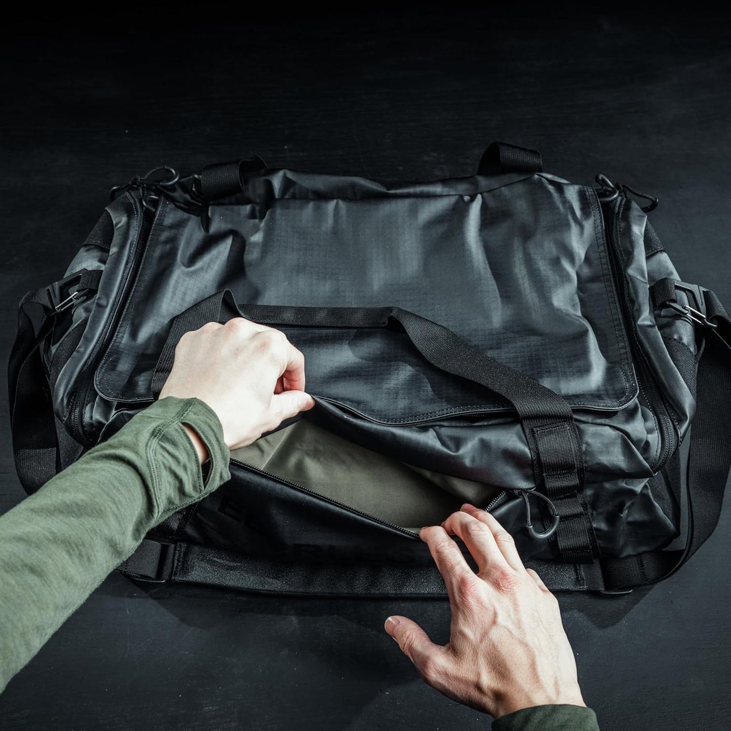 Eberlestock Hyllus Duffel Bag for Men - Durable, Water-Resistant, Small Men's Duffle Bag with Zipper Pockets, Ideal for Travel & Gym, Tactical Gear Bag, Hunting, Fishing, Camping - Military Green, 45L
