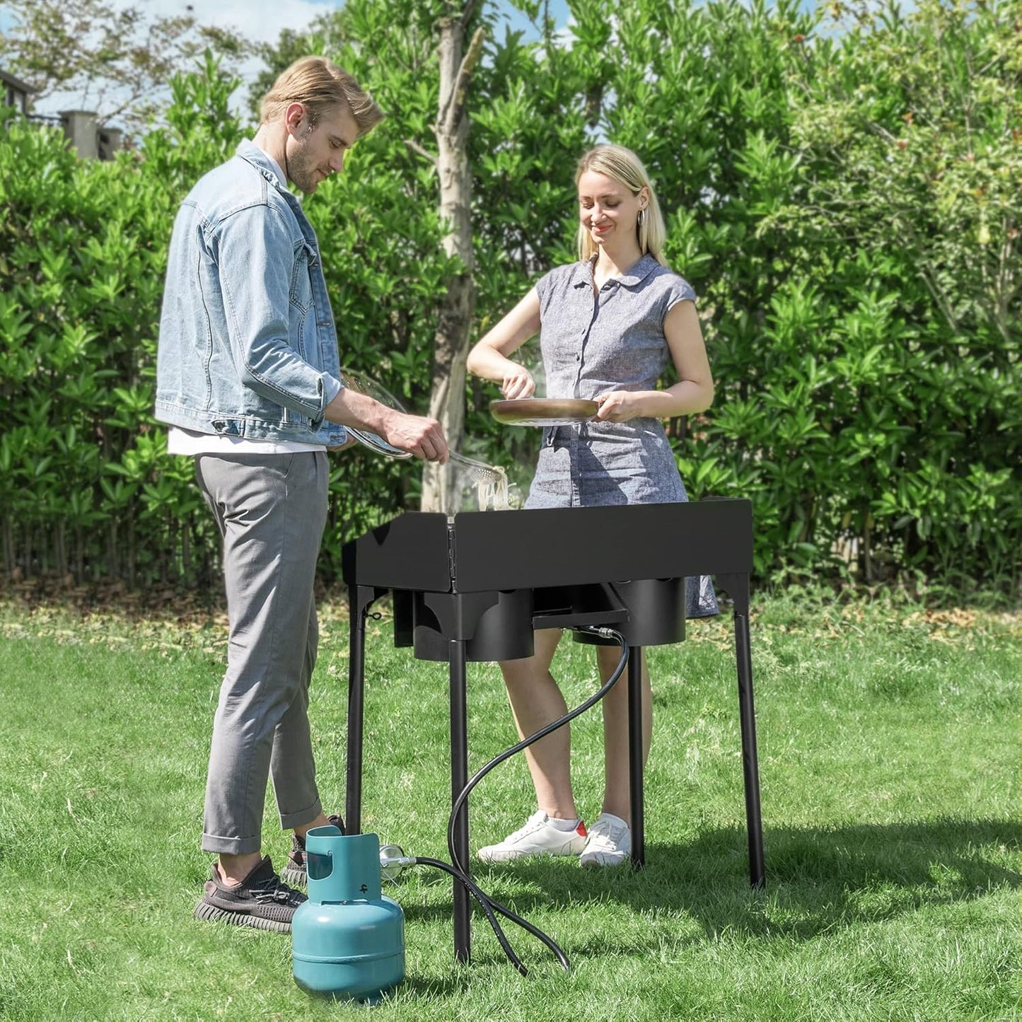 VIVOHOME 150,000 BTU Double Burner Propane Stove, Heavy-Duty Outdoor Portable Camp Stove with Windscreen & Detachable Legs for Camping, Backyard, BBQ Cookouts