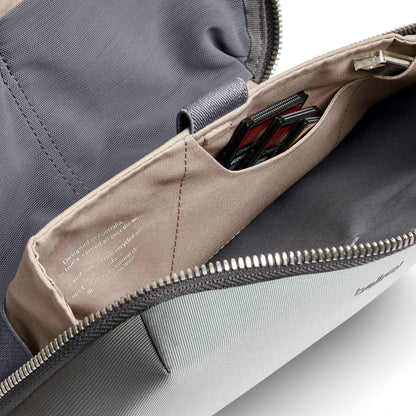 Bellroy Tech Kit (Tech Accessories Organizer Pouch, Zipper Closure Design, Stores Power Bank, Phone Charger, Cables & More, Internal)