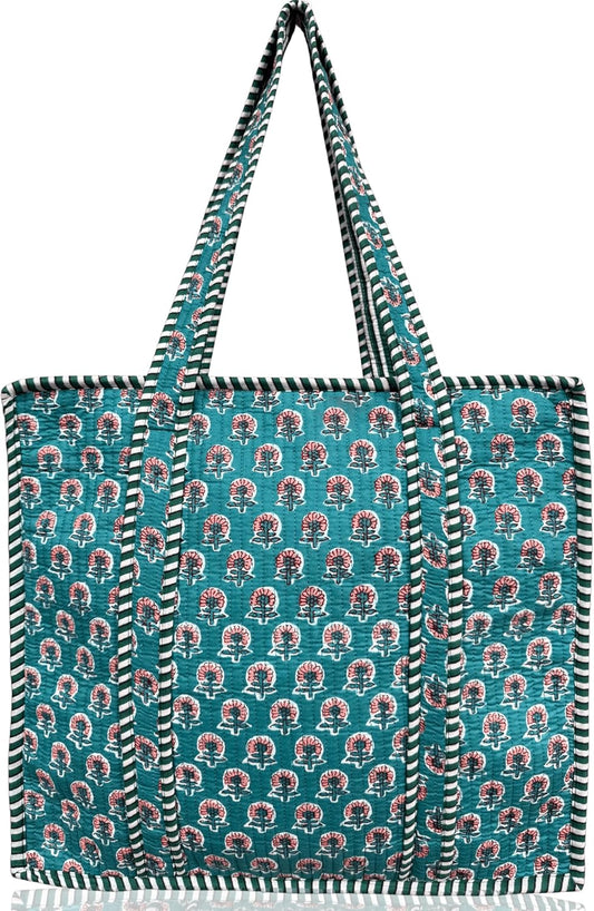Cotton Quilted Tote Bag for Women – Large Beach & Travel Tote with Zipper, Reusable Grocery Bag