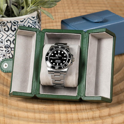 Single Travel Watch Case - Vintage Inspired - Exterior, Soft Microfiber Lining, Fits Up to 42mm Watches - Vegan Leather - Reliable Storage for Home or Travel